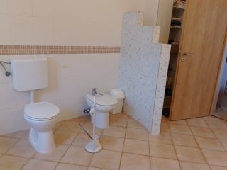 Eladó 296 m²-escsaládi ház Mogyoród, Szentjakab park: 285'000'000 Ft