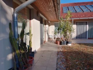 Eladó 296 m²-escsaládi ház Mogyoród, Szentjakab park: 285'000'000 Ft