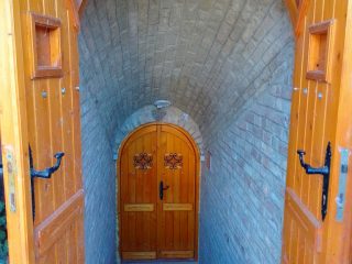 Eladó 296 m²-escsaládi ház Mogyoród, Szentjakab park: 285'000'000 Ft