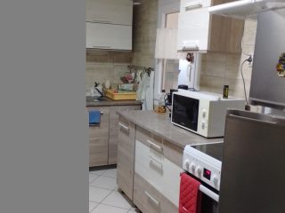 Eladó 60 m²-escsaládi ház Mogyoród, Virág utca környékén: 48'000'000 Ft