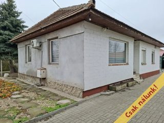 Eladó 196 m²-escsaládi ház Monor, Garden Lounge: 89'000'000 Ft