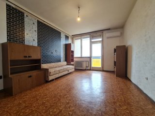 Eladó 58 m²-estársasházi lakás Monor, Mátyás király utca: 53'000'000 Ft