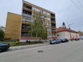 Eladó 58 m²-estársasházi lakás Monor, Mátyás király utca: 53'000'000 Ft