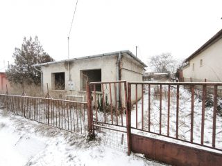 Eladó 47 m²-escsaládi ház Monorierdő, Nefelejcs utca környéke: 29'500'000 Ft