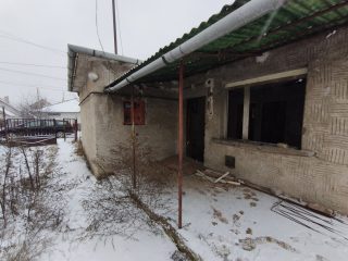 Eladó 47 m²-escsaládi ház Monorierdő, Nefelejcs utca környéke: 29'500'000 Ft