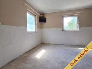 Eladó 47 m²-escsaládi ház Monorierdő, Vércse utca: 49'900'000 Ft