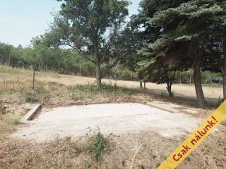 Eladó 1791 m²-estelek Nadap, Rajnai utca: 19'900'000 Ft