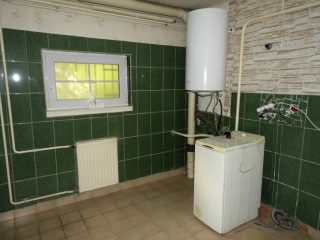 Eladó 219 m²-escsaládi ház Nagykovácsi, Semmelweis utca: 165'000'000 Ft