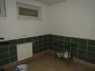 Eladó 219 m²-escsaládi ház Nagykovácsi, Semmelweis utca: 165'000'000 Ft