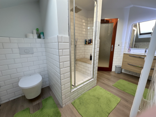 Eladó 199 m²-esikerház Nagytarcsa, Füzesliget utca: 149'900'000 Ft