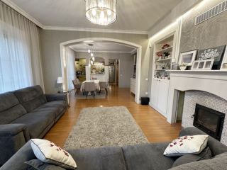 Eladó 199 m²-esikerház Nagytarcsa, Füzesliget utca: 149'900'000 Ft