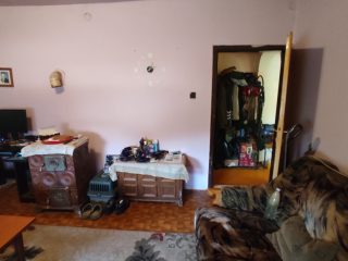Eladó 90 m²-escsaládi ház Nagyvenyim, Dózsa György utca: 25'900'000 Ft