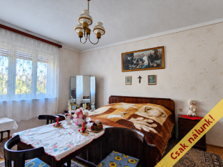Eladó 75 m²-escsaládi ház Nógrád, Vasút sor: 35'900'000 Ft