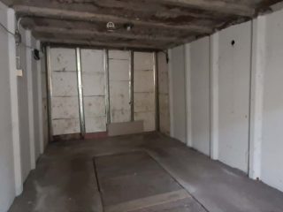 Kiadó 14 m²-eskülönálló garázs Nyíregyháza, Árpád utca: 25'000 Ft