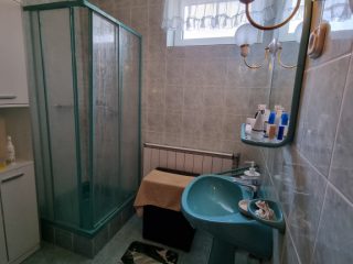 Eladó 150 m²-escsaládi ház Nyíregyháza, Borbánya: 93'000'000 Ft