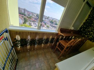 Kiadó 62 m²-estársasházi lakás Nyíregyháza, Búza tér: 200'000 Ft