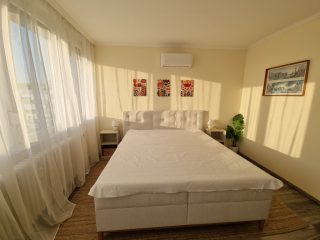 Kiadó 62 m²-estársasházi lakás Nyíregyháza, Búza tér: 200'000 Ft