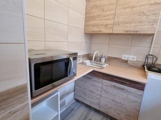 Kiadó 27 m²-estársasházi lakás Nyíregyháza, Deák Ferenc utca: 120'000 Ft
