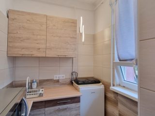Kiadó 27 m²-estársasházi lakás Nyíregyháza, Deák Ferenc utca: 120'000 Ft