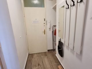 Kiadó 27 m²-estársasházi lakás Nyíregyháza, Deák Ferenc utca: 120'000 Ft