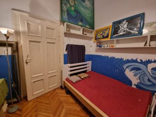 Kiadó 16 m²-estársasházi lakás Nyíregyháza, Dózsa György utca: 100'000 Ft