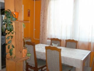 Kiadó 55 m²-estársasházi lakás Nyíregyháza, Fazekas János tér: 140'000 Ft