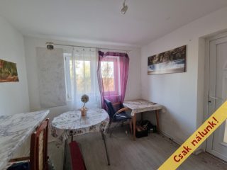 Eladó 80 m²-escsaládi ház Nyíregyháza, Felsősima: 13'900'000 Ft