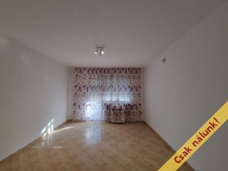 Eladó 52 m²-estársasházi lakás Nyíregyháza, Garibaldi utca: 40'000'000 Ft