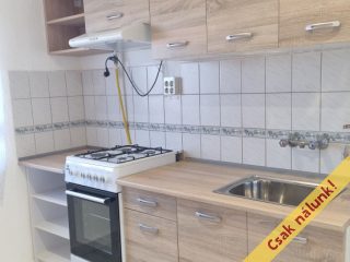 Eladó 52 m²-estársasházi lakás Nyíregyháza, Garibaldi utca: 40'000'000 Ft