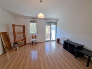 Kiadó 56 m²-estársasházi lakás Nyíregyháza, Új utca: 150'000 Ft
