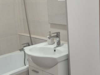Kiadó 35 m²-estársasházi lakás Nyíregyháza, Ungvár sétány: 135'000 Ft