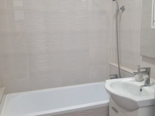 Kiadó 35 m²-estársasházi lakás Nyíregyháza, Ungvár sétány: 135'000 Ft