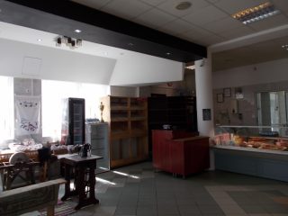 Eladó 300 m²-escsaládi ház Ózd, 48-as út: 39'900'000 Ft