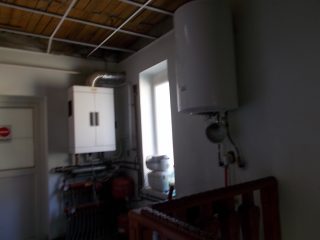 Eladó 300 m²-escsaládi ház Ózd, 48-as út: 39'900'000 Ft