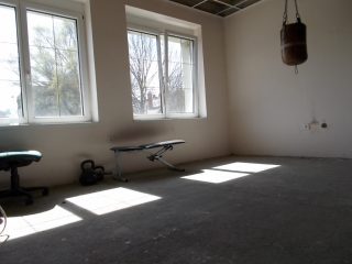 Eladó 300 m²-escsaládi ház Ózd, 48-as út: 39'900'000 Ft