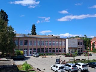 Eladó 44 m²-estársasházi lakás Ózd, Árpád v. út: 14'500'000 Ft
