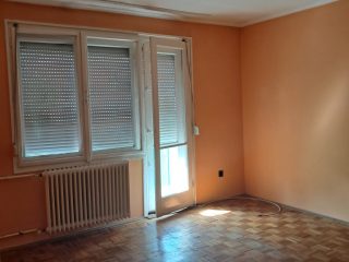 Eladó 37 m²-estársasházi lakás Ózd, Árpád v. út: 9'900'000 Ft