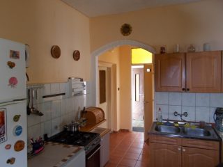 Eladó 90 m²-escsaládi ház Ózd, Damjanich út: 13'500'000 Ft