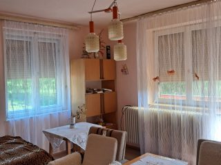 Eladó 140 m²-escsaládi ház Ózd, Deák F. út: 14'900'000 Ft