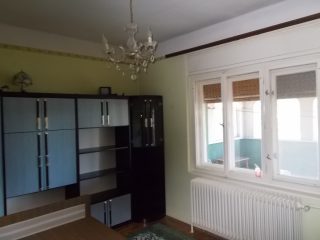 Eladó 140 m²-escsaládi ház Ózd, Előd vezér utca: 14'500'000 Ft