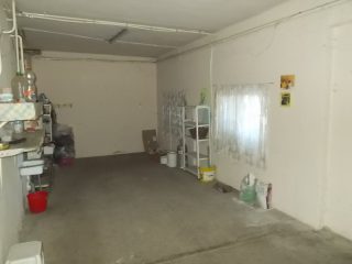 Eladó 140 m²-escsaládi ház Ózd, Előd vezér utca: 14'500'000 Ft