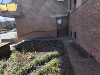 Eladó 55 m²-estársasházi lakás Ózd, Ív út: 9'000'000 Ft