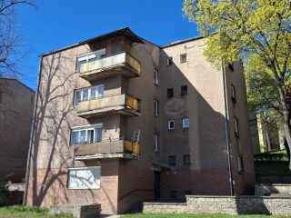 Eladó 55 m²-estársasházi lakás Ózd, Ív út: 9'000'000 Ft