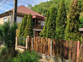 Eladó 150 m²-escsaládi ház Ózd, Kodály Zoltán utca: 28'500'000 Ft
