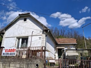 Eladó 50 m²-escsaládi ház Ózd, Liszt F. utca: 4'000'000 Ft