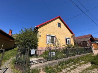 Eladó 82 m²-escsaládi ház Ózd, Munkácsy M. utca: 12'990'000 Ft