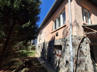 Eladó 80 m²-escsaládi ház Ózd, Pásztor utca: 9'000'000 Ft