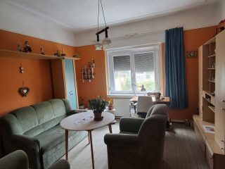 Eladó 150 m²-escsaládi ház Ózd, Petőfi S. út: 18'500'000 Ft