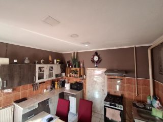 Eladó 97 m²-escsaládi ház Ózd, Szentsimoni út: 17'000'000 Ft