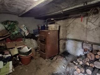 Eladó 97 m²-escsaládi ház Ózd, Szentsimoni út: 17'000'000 Ft